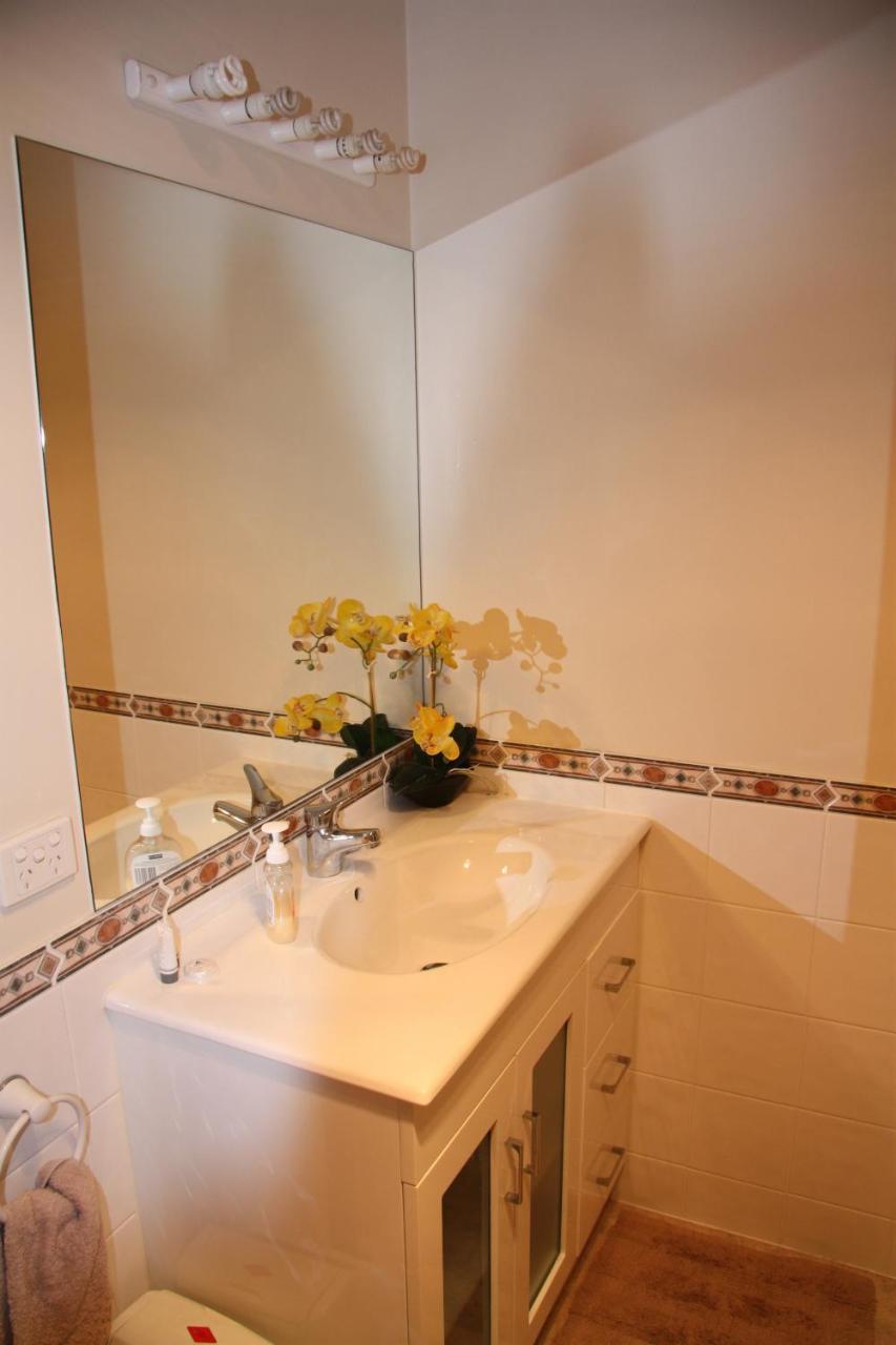 Shady Brook Cottages Harrietville Εξωτερικό φωτογραφία