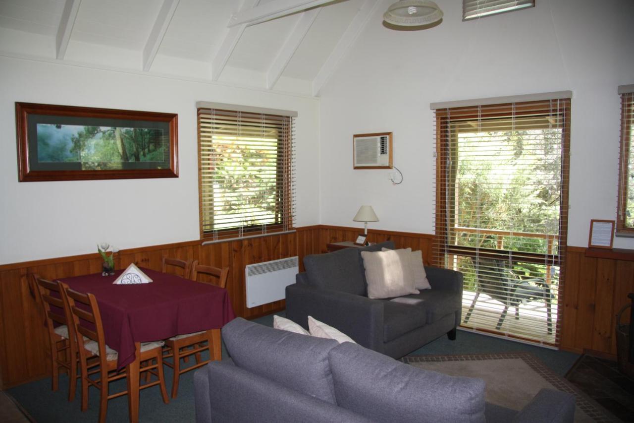 Shady Brook Cottages Harrietville Εξωτερικό φωτογραφία