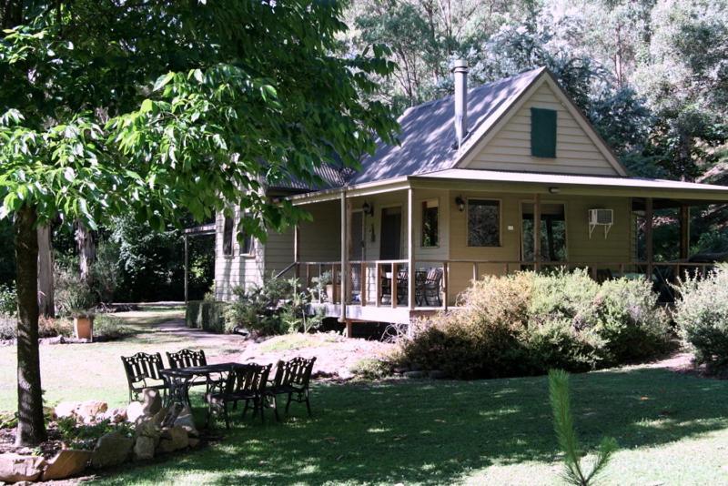 Shady Brook Cottages Harrietville Εξωτερικό φωτογραφία
